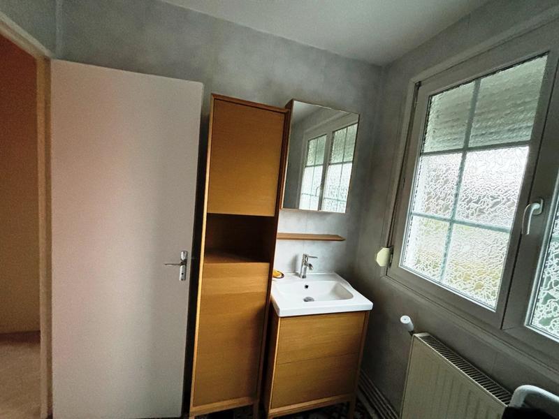 Maison - 597 m² - 5 pièces