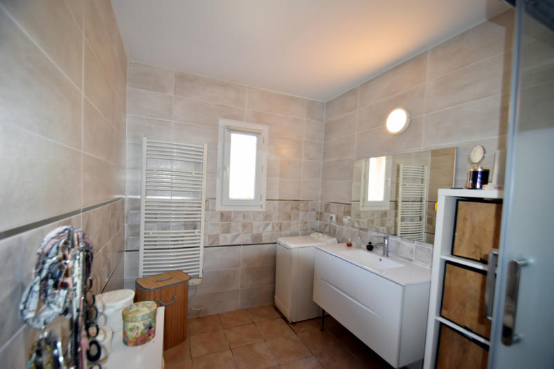 Maison - 104 m² - 5 pièces