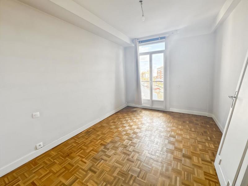 Appartement - 87 m² - 4 pièces