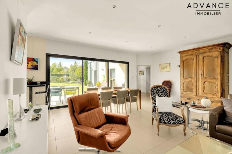 Maison d'architecte - 156 m² - 5 pièces