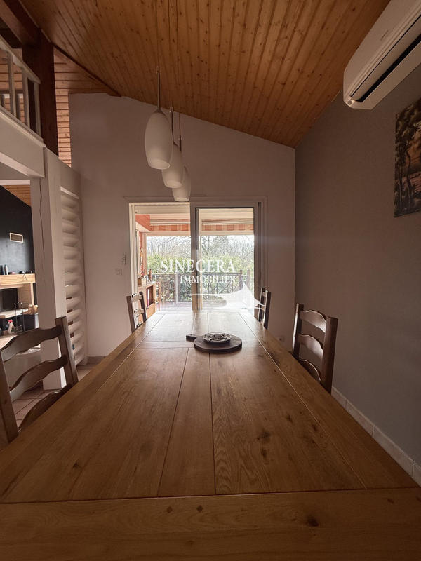 Maison traditionnelle - 140 m² - 5 pièces