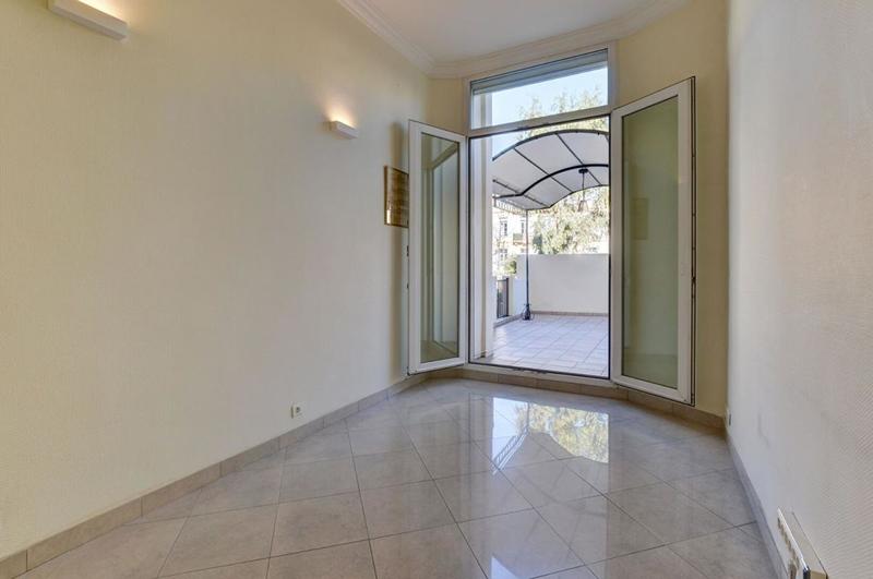 Appartement - 139 m² - 5 pièces