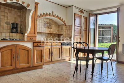 Maison - 270 m² - 7 pièces