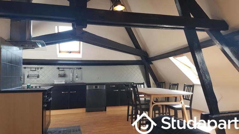 Chambre - 11 m² - 1 pièce