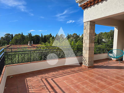 Appartement - 122 m² - 5 pièces