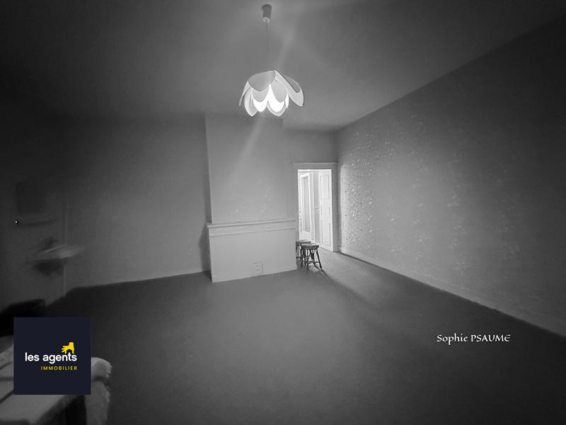 Maison - 245 m² - 7 pièces