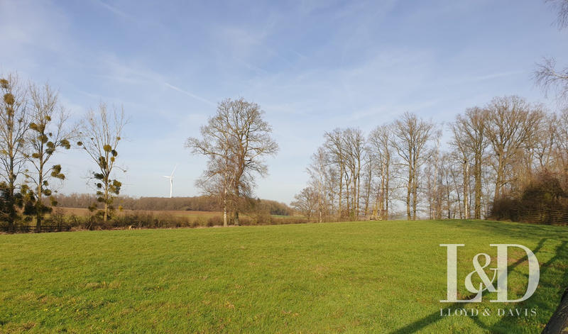 Maison - 330 m² - 9 pièces