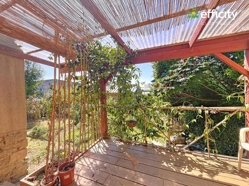 Maison - 95 m² - 4 pièces