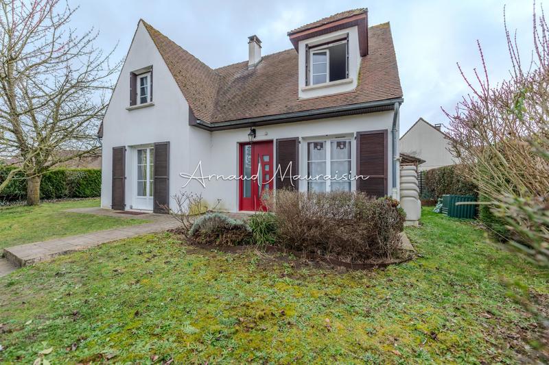 Maison - 138 m² - 6 pièces