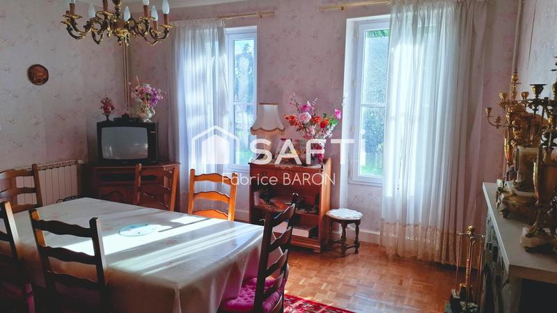 Maison - 160 m² - 6 pièces