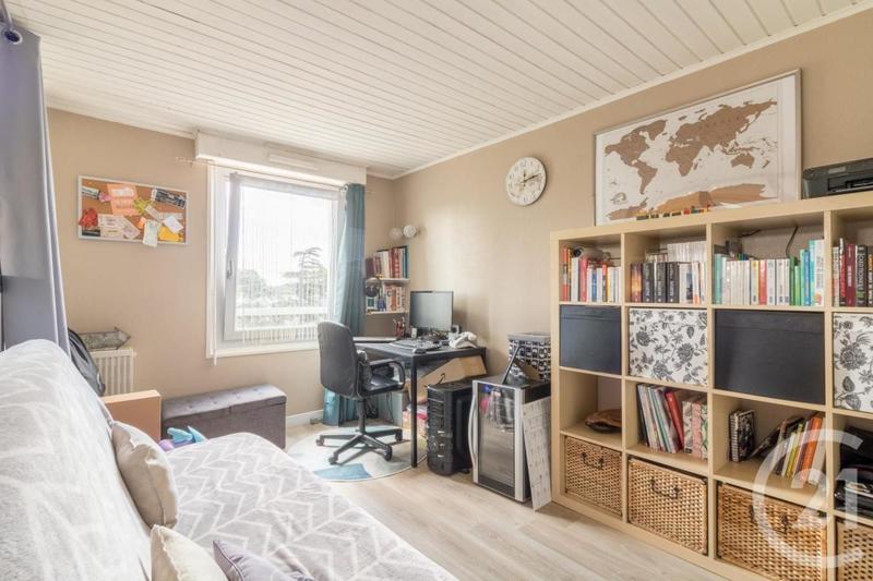 Appartement - 101 m² - 5 pièces