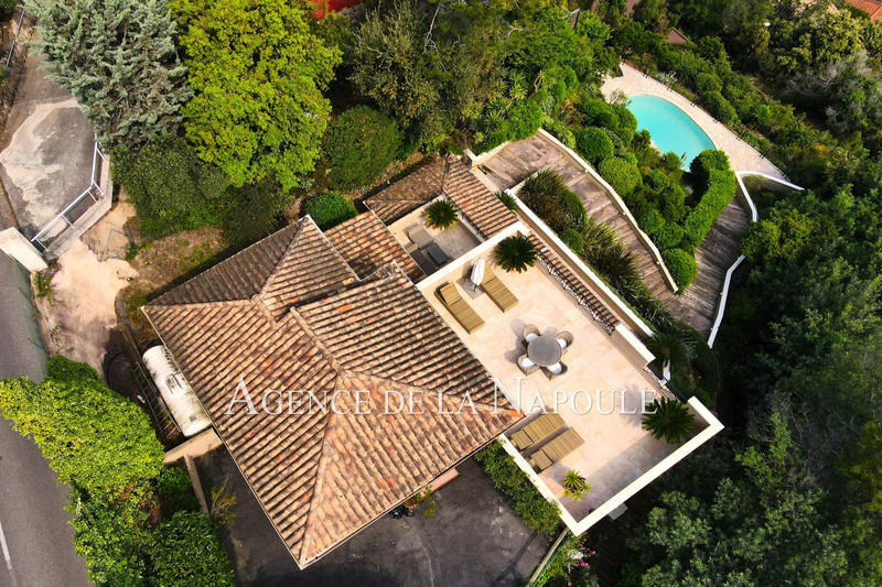 Villa - 160 m² - 6 pièces