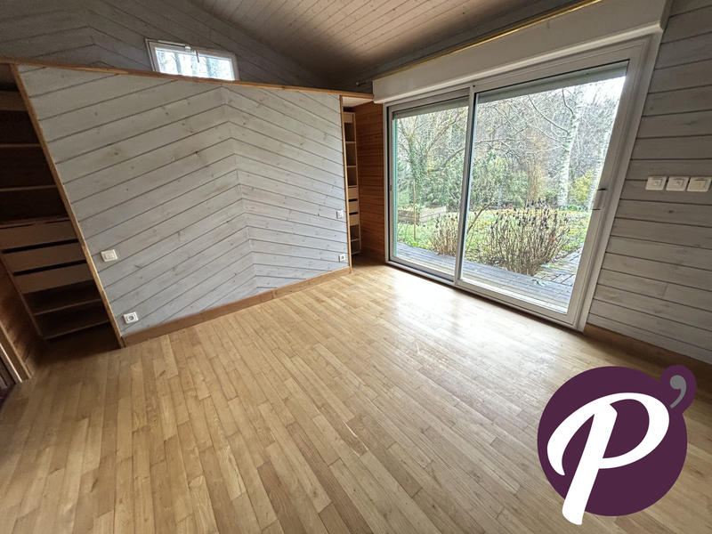 Maison - 200 m² - 6 pièces