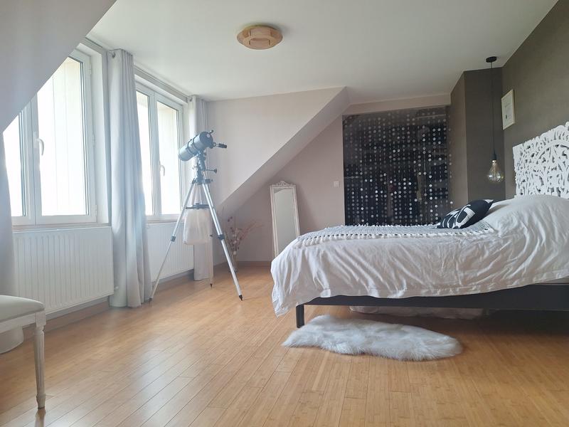 Maison - 408 m² - 11 pièces