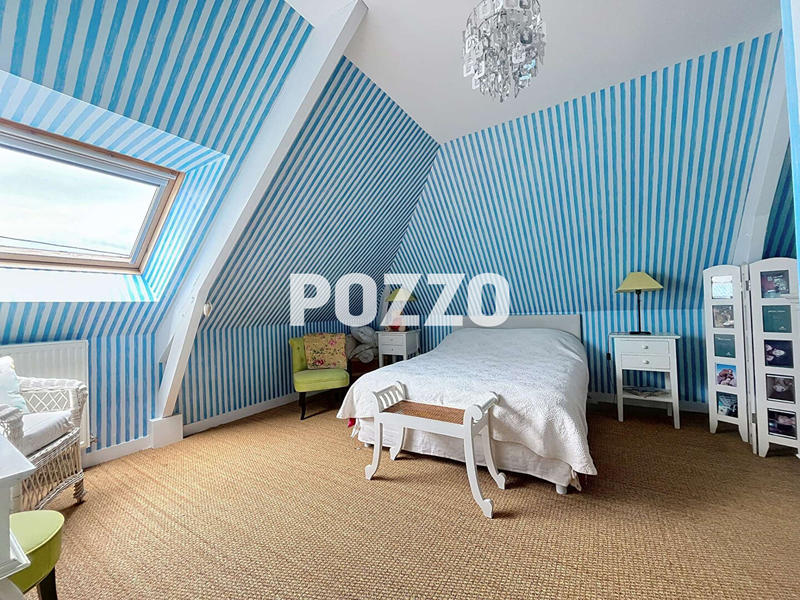 Maison - 170 m² - 7 pièces