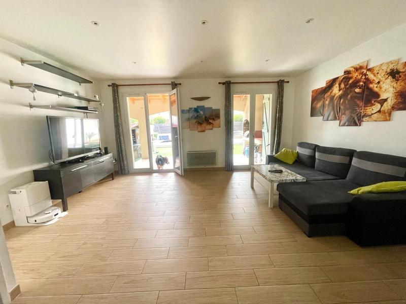 Maison - 108 m² - 4 pièces