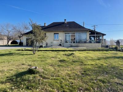 Maison - 81 m² - 4 pièces