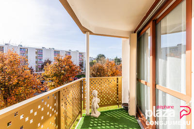 Appartement - 70 m² - 4 pièces