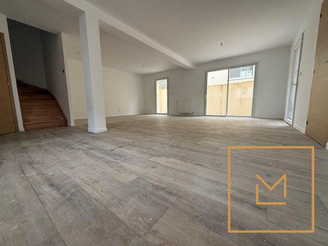 Maison - 103 m² - 5 pièces