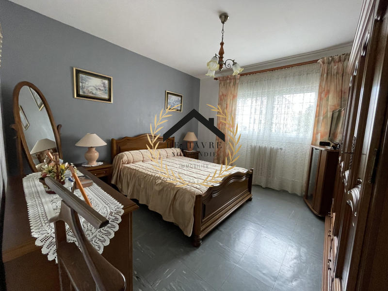 Maison - 96 m² - 4 pièces