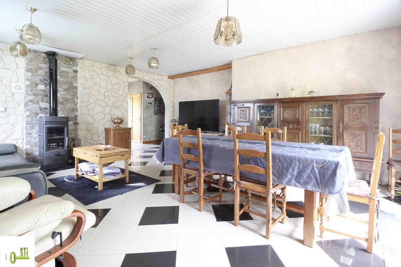 Maison - 118 m² - 5 pièces