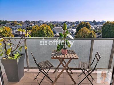 Appartement - 70 m² - 3 pièces