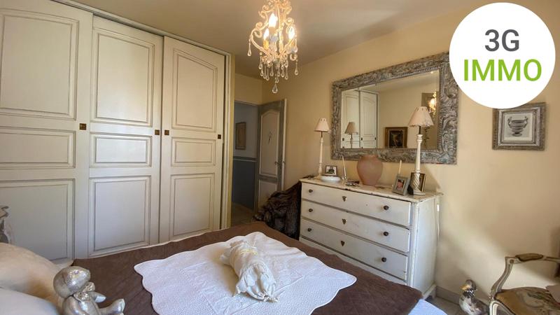 Maison traditionnelle - 95 m² - 4 pièces