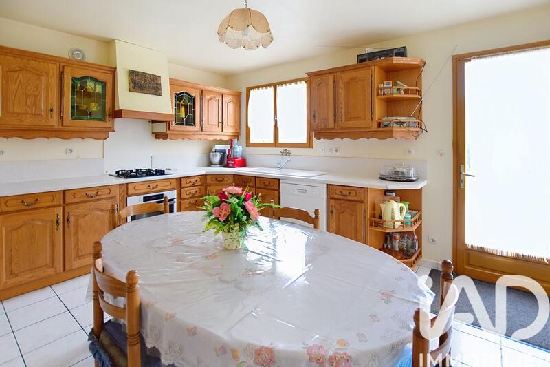 Maison - 175 m² - 7 pièces