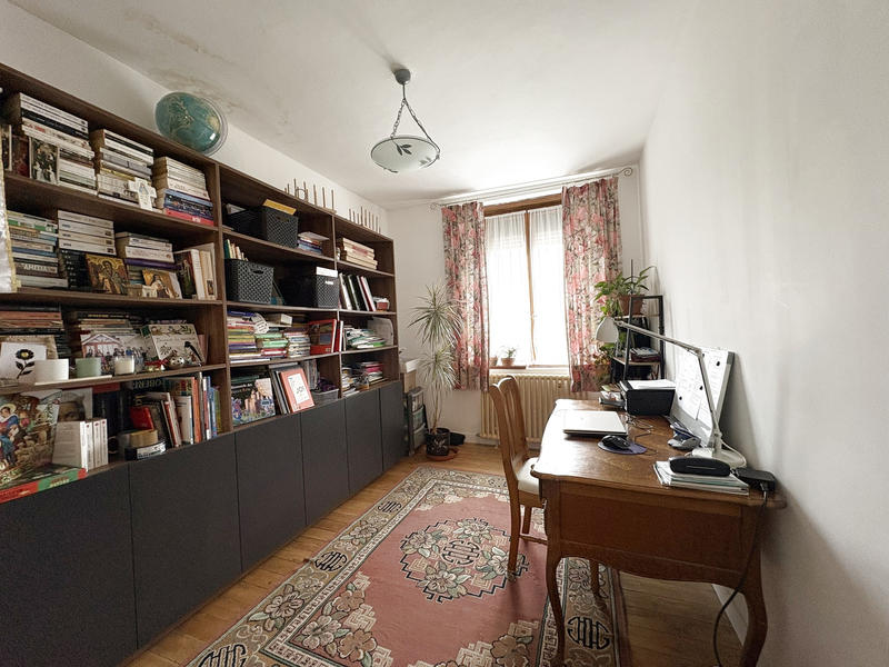 Maison - 252 m² - 10 pièces