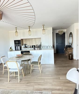 Appartement - 118 m² - 3 pièces