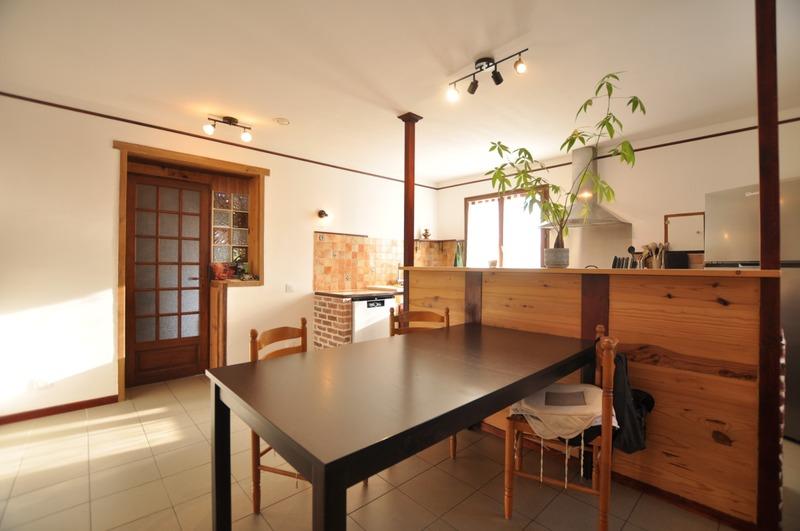 Maison - 107 m² - 6 pièces