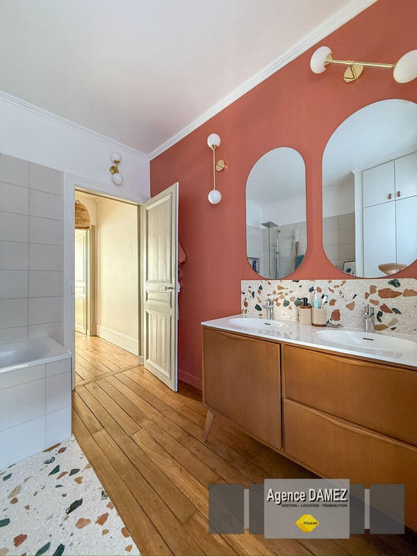 Maison - 90 m² - 6 pièces