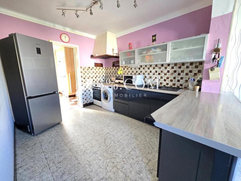 Maison - 88 m² - 5 pièces