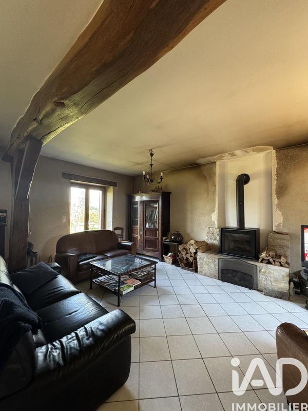 Maison - 213 m² - 10 pièces