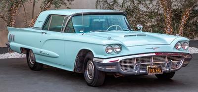 Ford Thunderbird V8