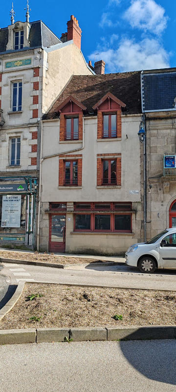 Maison - 85 m² - 4 pièces