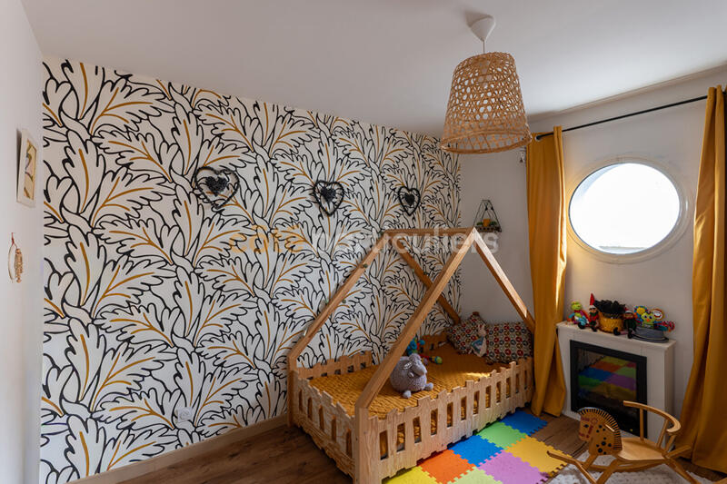 Maison - 210 m² - 5 pièces