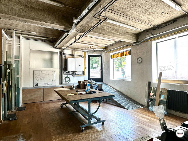 Immeuble - 6 pièces