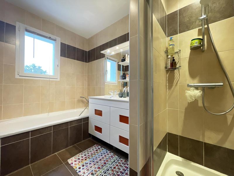 Maison - 114 m² - 5 pièces