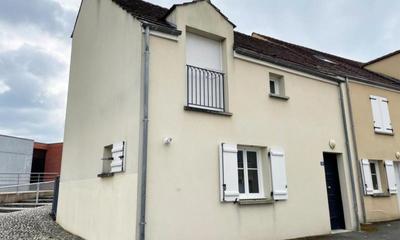 Maison - 97 m² - 4 pièces