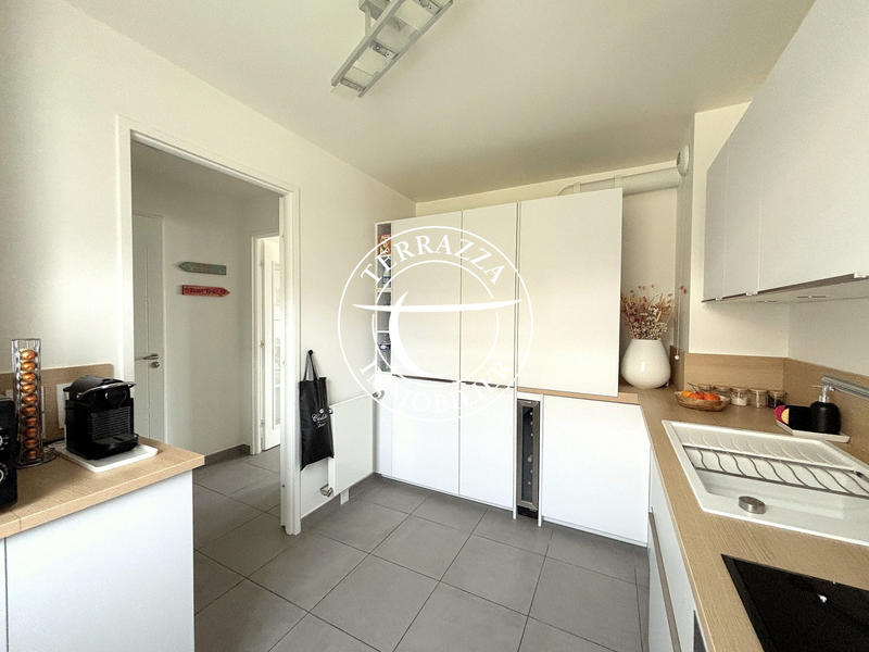 Maison - 96 m² - 5 pièces