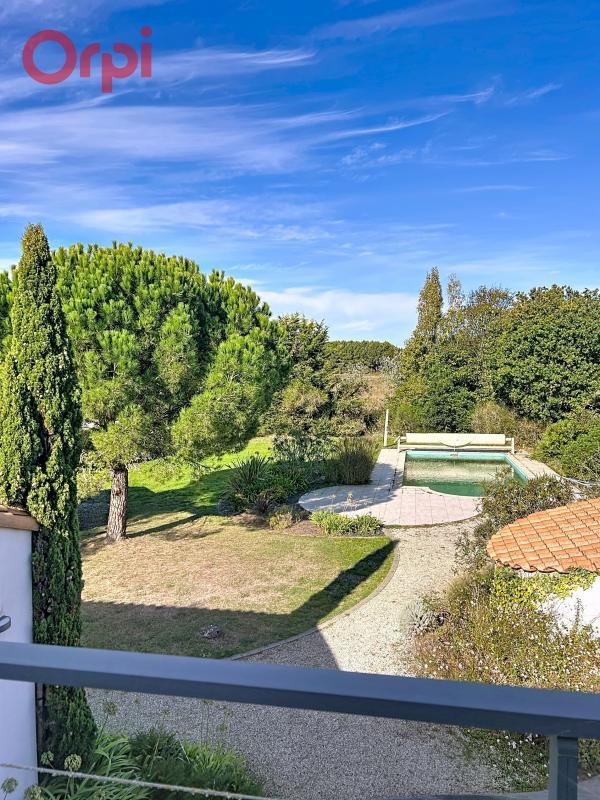 Maison - 198 m² - 5 pièces