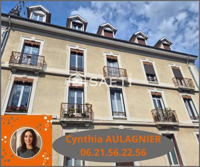 Appartement - 92 m² - 4 pièces