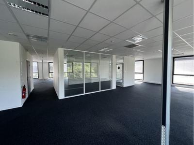 Bureau - 646 m²