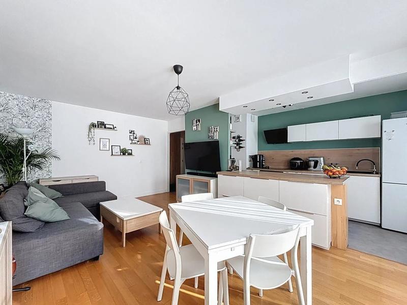 Appartement - 64 m² - 3 pièces