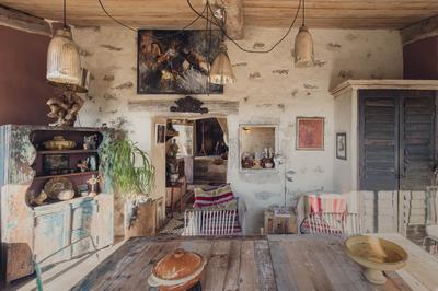 Maison en pierre - 215 m² - 7 pièces