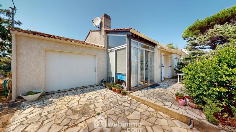 Maison - 85 m² - 3 pièces