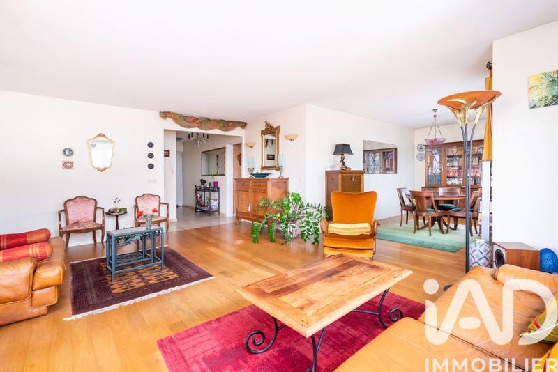 Appartement - 101 m² - 4 pièces