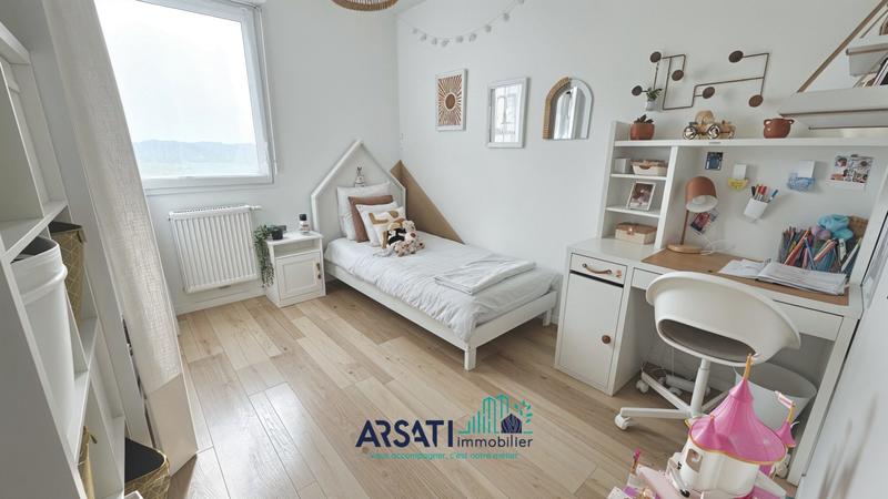 Maison contemporaine - 90 m² - 5 pièces