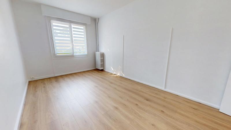 Appartement - 90 m² - 4 pièces
